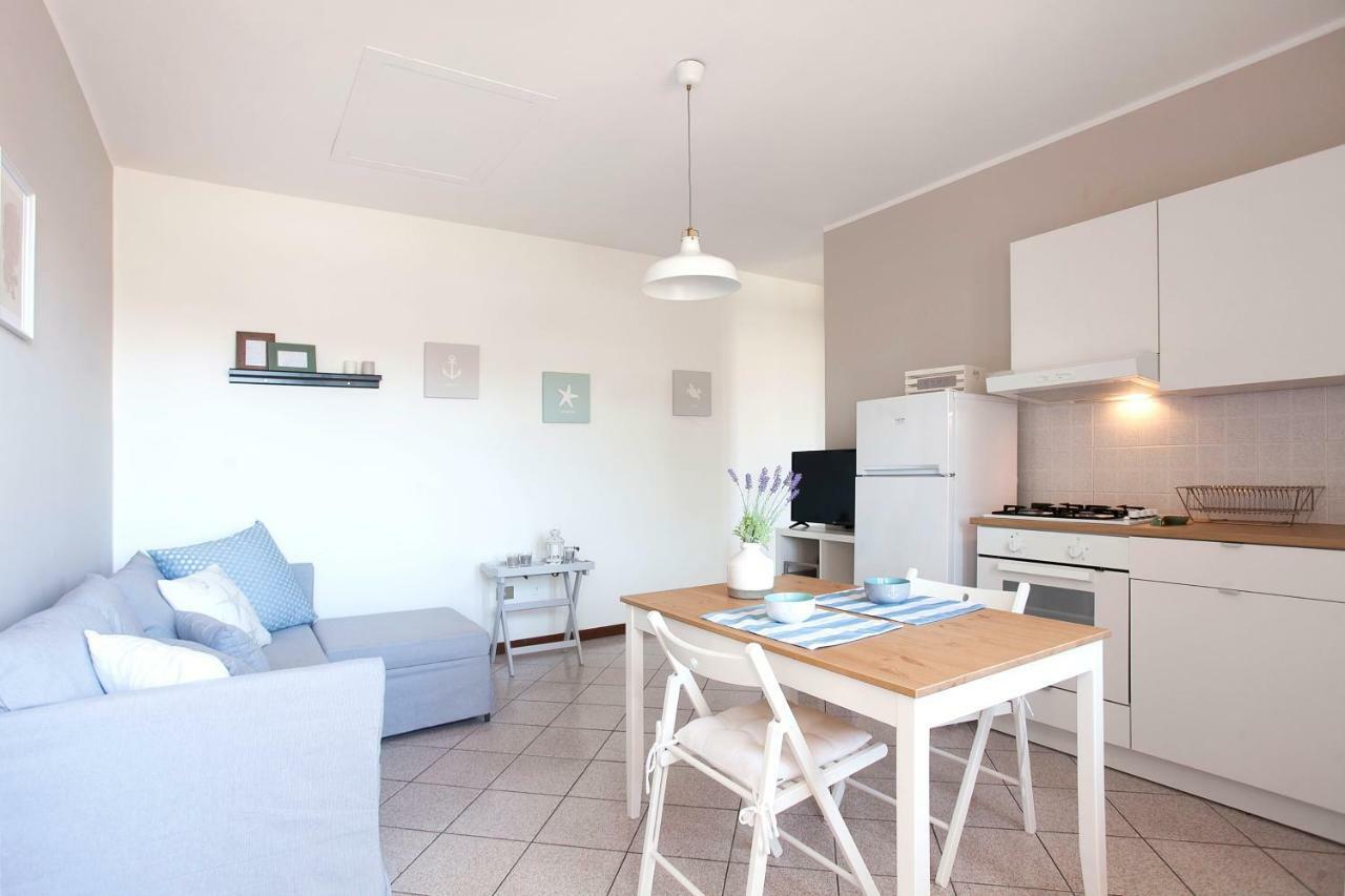 Appartement La Casa Di Mattia à Pula Extérieur photo